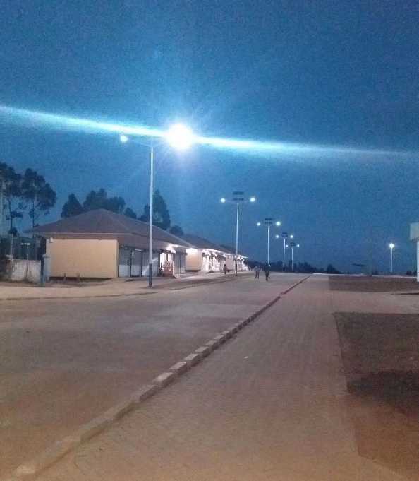 耒阳市非洲科特迪瓦太阳能路灯工程